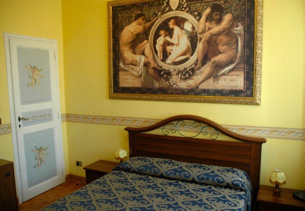 Residenza Risorgimento Hotel Рим Екстериор снимка